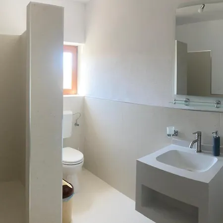 Rafael Si Robert Guest house 2 Mai