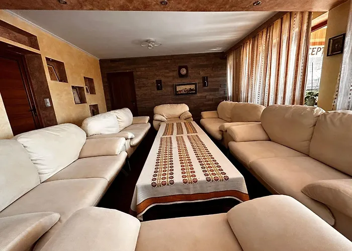 Guest house Rafael Si Robert 3*